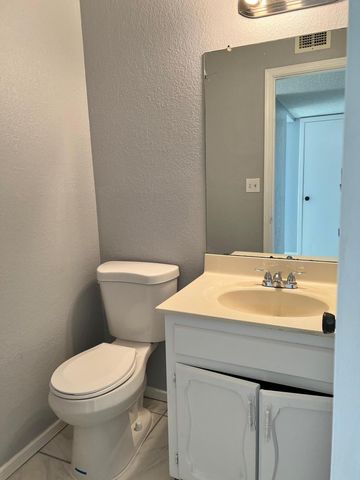 1502 Monte Sanders Lane, El Paso, TX 79935