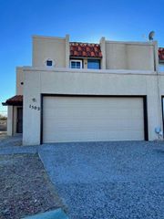 1502 Monte Sanders Lane, El Paso, TX 79935