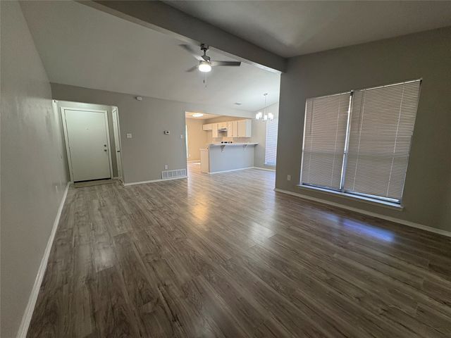 1485 Brook Meadow Circle, Lancaster, TX 75134