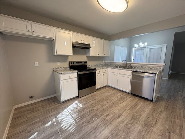 1485 Brook Meadow Circle, Lancaster, TX 75134