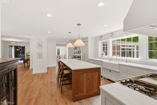 9026 Frost Lane, Brecksville, OH 44141