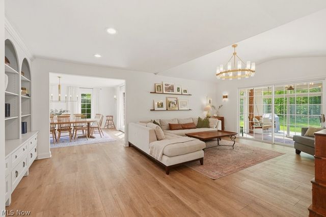 9026 Frost Lane, Brecksville, OH 44141