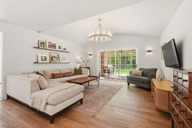 9026 Frost Lane, Brecksville, OH 44141