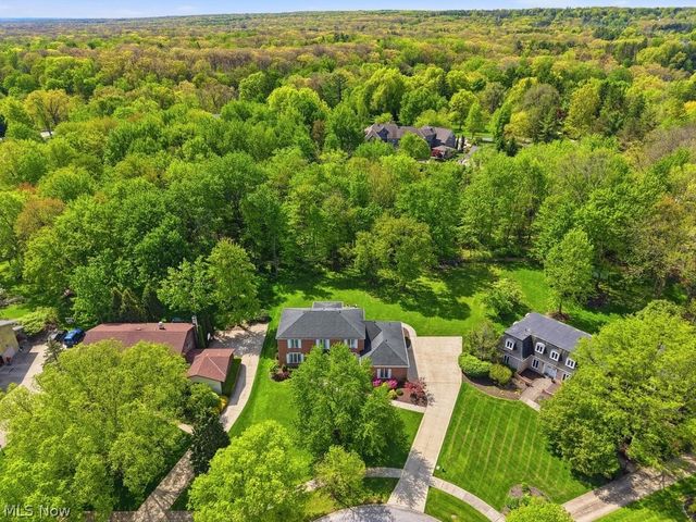 9026 Frost Lane, Brecksville, OH 44141