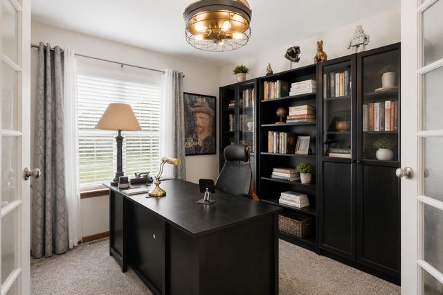 555 Lake Park Drive, Valparaiso, IN 46385