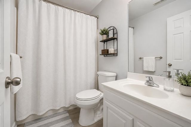 555 Lake Park Drive, Valparaiso, IN 46385