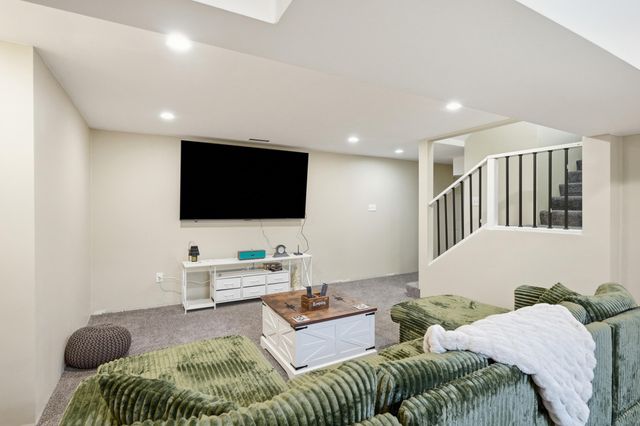 555 Lake Park Drive, Valparaiso, IN 46385