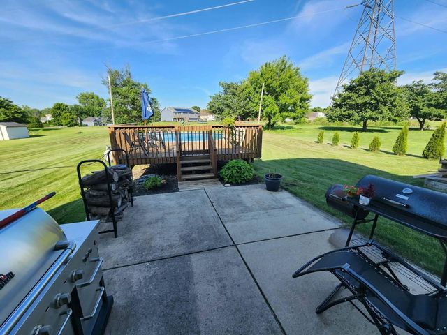 555 Lake Park Drive, Valparaiso, IN 46385