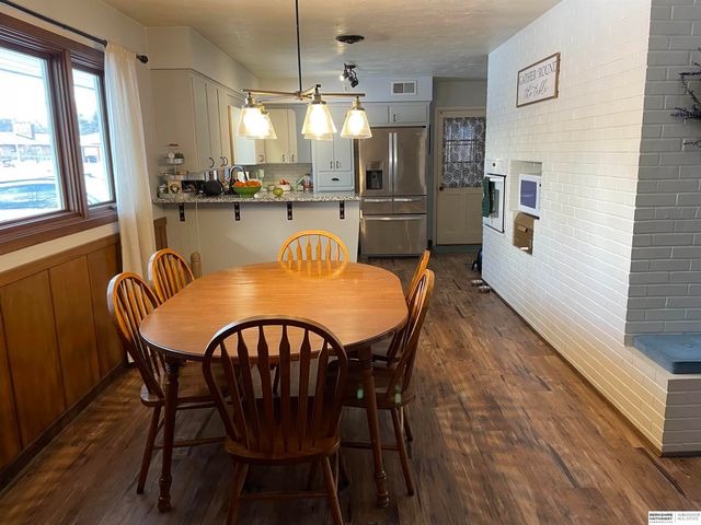 1932 Monterey Drive, Lincoln, NE 68506