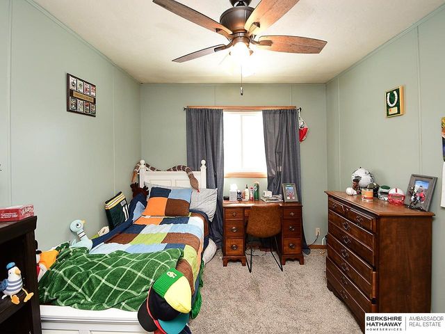 1932 Monterey Drive, Lincoln, NE 68506