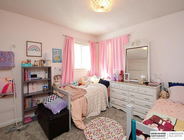 1932 Monterey Drive, Lincoln, NE 68506