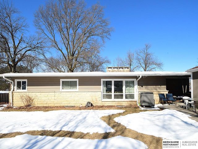 1932 Monterey Drive, Lincoln, NE 68506