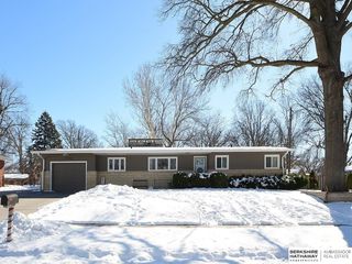 1932 Monterey Drive, Lincoln, NE 68506
