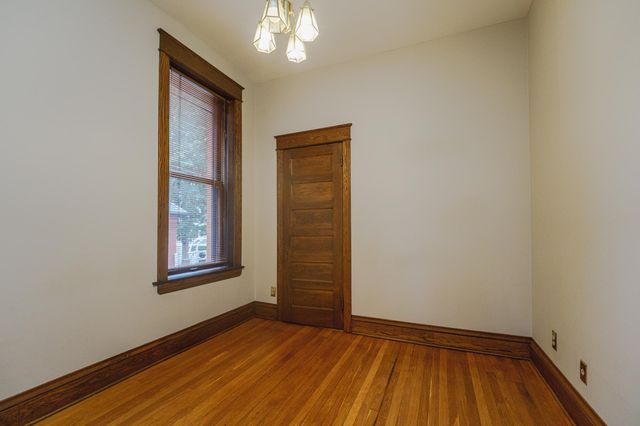 223 Arundel Street 1, Saint Paul, MN 55102