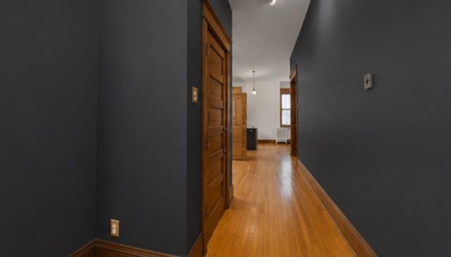 223 Arundel Street 1, Saint Paul, MN 55102
