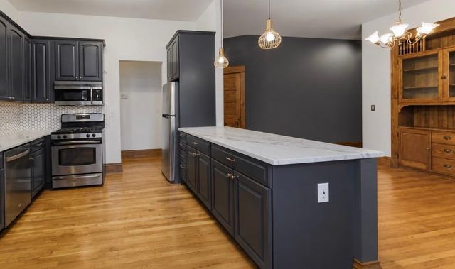 223 Arundel Street 1, Saint Paul, MN 55102