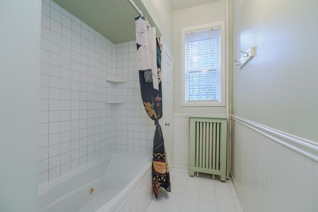 223 Arundel Street 1, Saint Paul, MN 55102