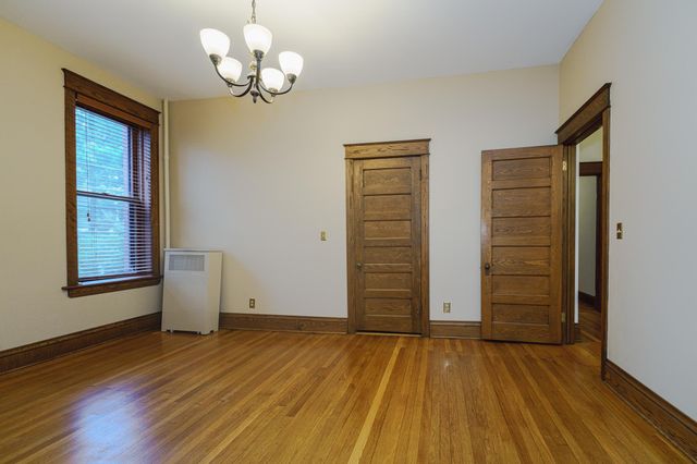 223 Arundel Street 1, Saint Paul, MN 55102