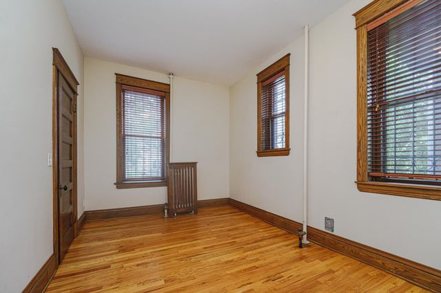 223 Arundel Street 1, Saint Paul, MN 55102