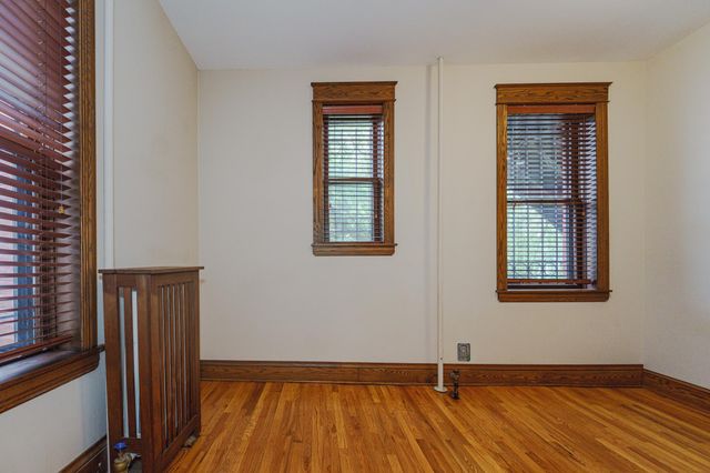 223 Arundel Street 1, Saint Paul, MN 55102