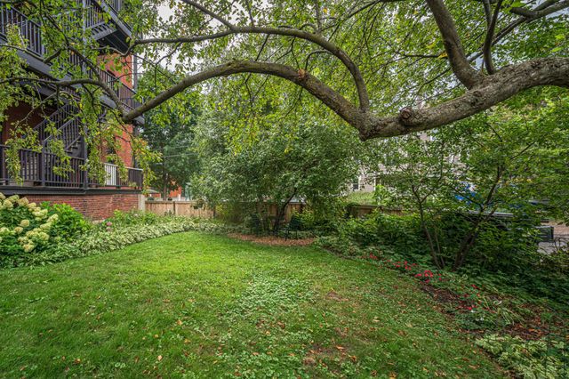 223 Arundel Street 1, Saint Paul, MN 55102