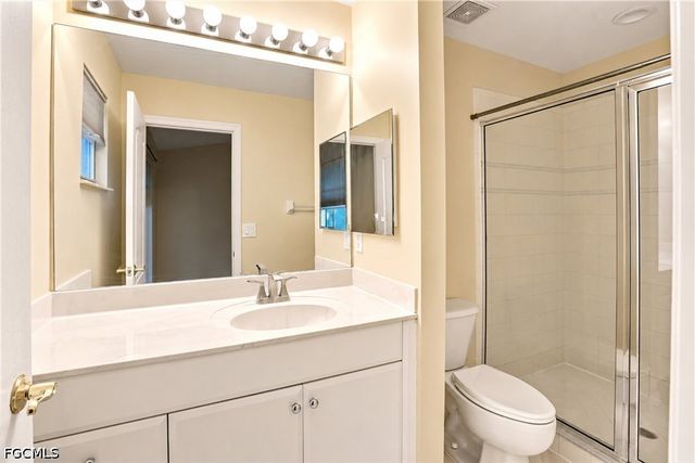8697 Athena CT, Lehigh Acres, FL 33971