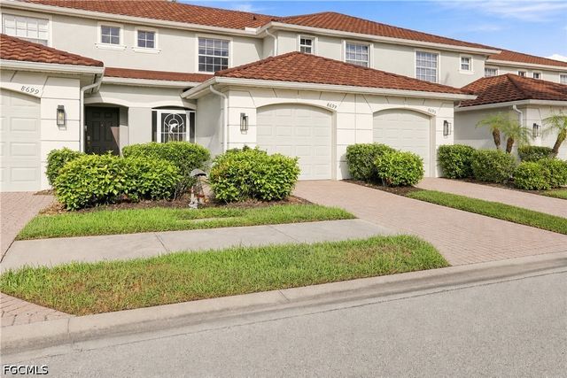 8697 Athena CT, Lehigh Acres, FL 33971
