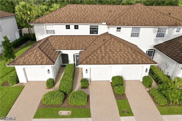 8697 Athena CT, Lehigh Acres, FL 33971