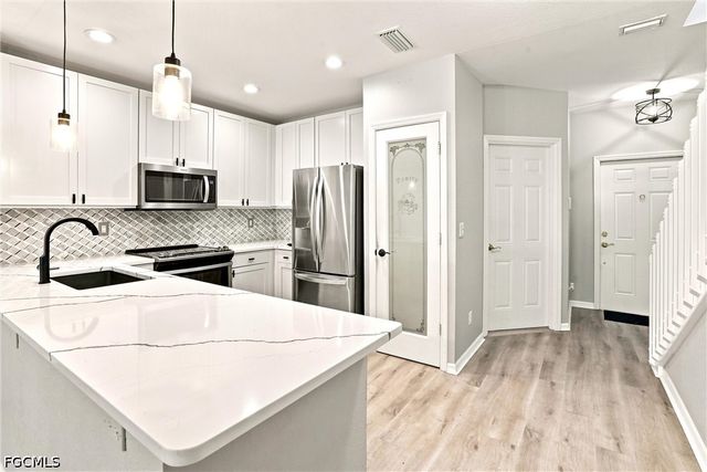 8697 Athena CT, Lehigh Acres, FL 33971