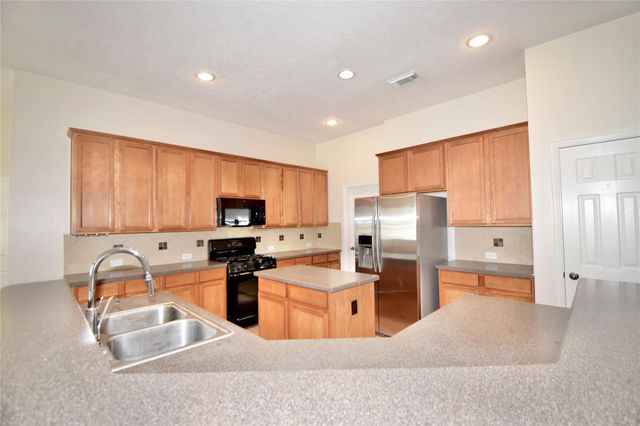 2814 Sage Creek Court, Richmond, TX 77406