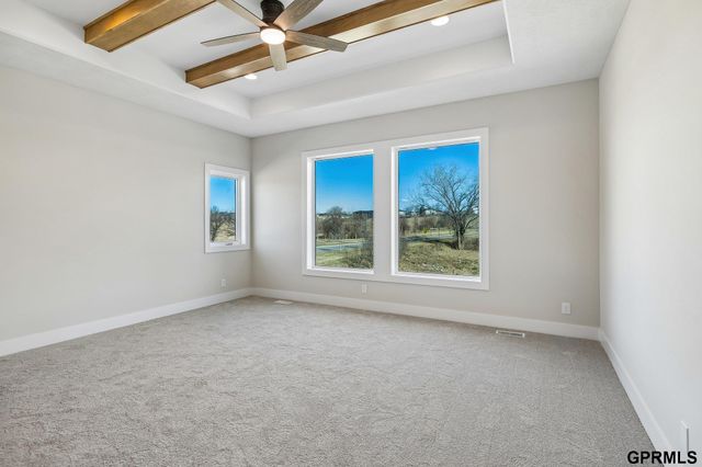 21512 E Circle, Omaha, NE 68022