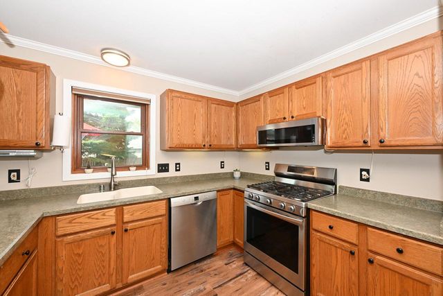 2845 Sandpiper LANE, Racine, WI 53402
