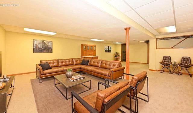 2845 Sandpiper LANE, Racine, WI 53402