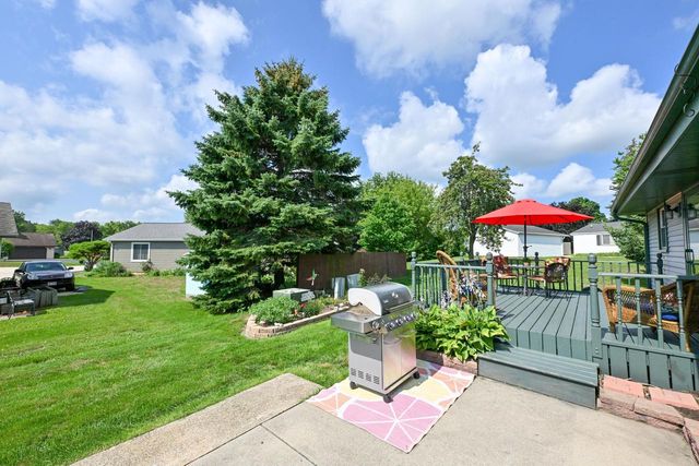 2845 Sandpiper LANE, Racine, WI 53402
