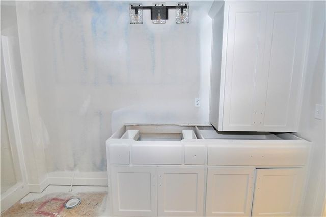 7644 N Booth Avenue, Kansas City, MO 64158