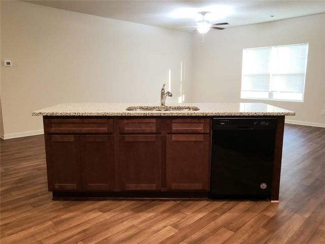939 Independence Avenue, Pendergrass, GA 30567