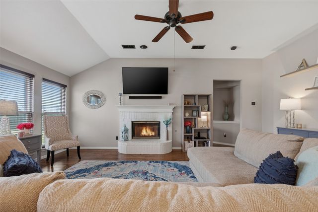 6917 Laurel Canyon Terrace, Fort Worth, TX 76132