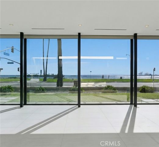 2767 E Ocean, Long Beach, CA 90803