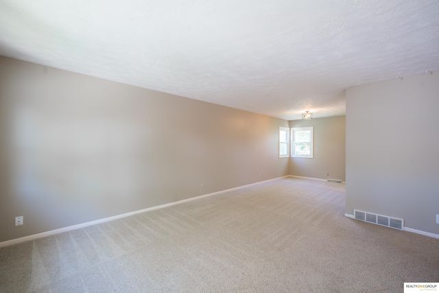 2317 S 119Th Court, Omaha, NE 68144