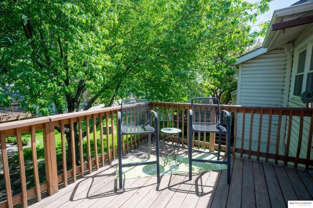 2317 S 119Th Court, Omaha, NE 68144