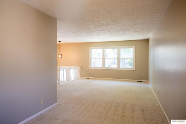 2317 S 119Th Court, Omaha, NE 68144