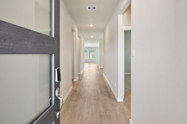 2811 Duchess Drive, Rosenberg, TX 77471