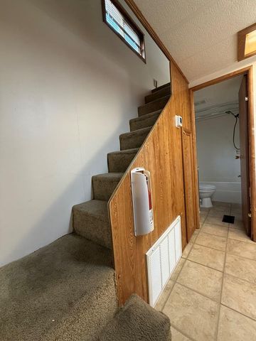 2915 Riverside Dr, Kerrville, TX 78028