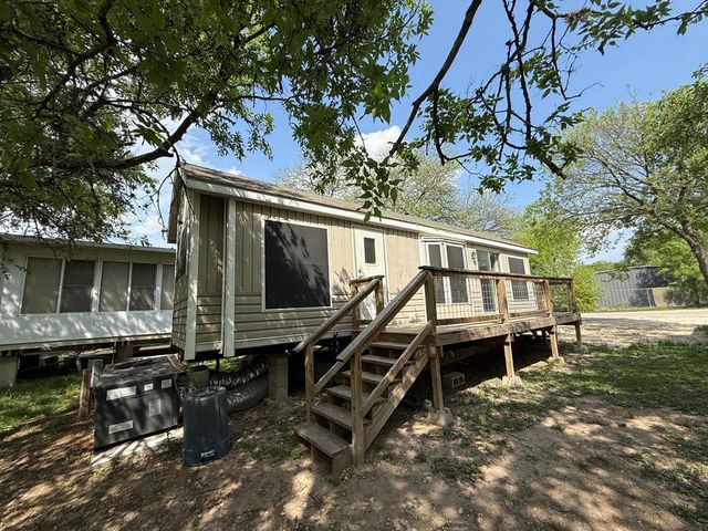 2915 Riverside Dr, Kerrville, TX 78028