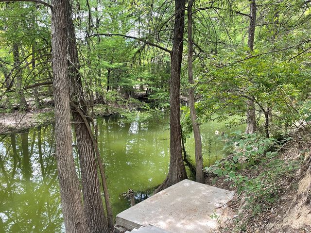 2915 Riverside Dr, Kerrville, TX 78028