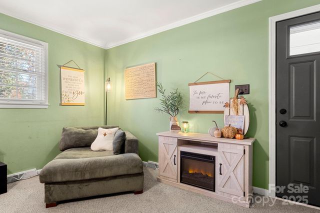 912 Parkwood Road, Shelby, NC 28152