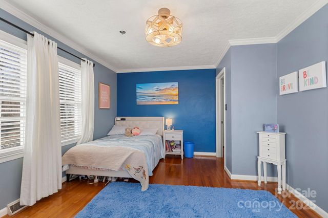 912 Parkwood Road, Shelby, NC 28152