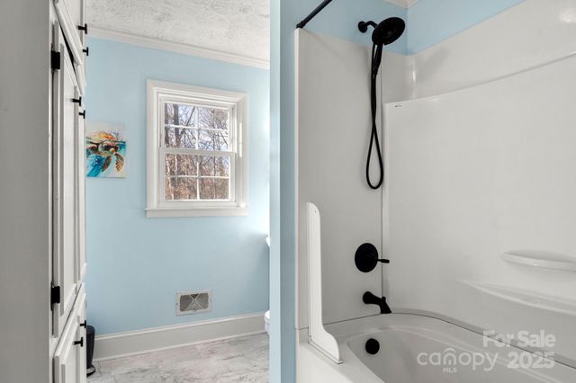 912 Parkwood Road, Shelby, NC 28152