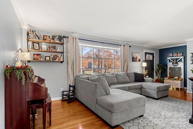 912 Parkwood Road, Shelby, NC 28152