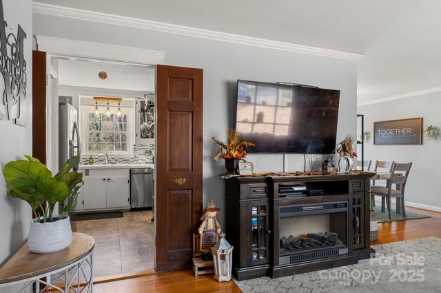 912 Parkwood Road, Shelby, NC 28152